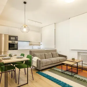 https://elegante-y-recin-reformado-en-abando.sansebastianhotels.net