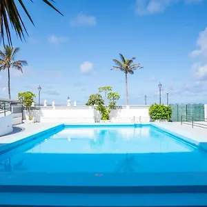 https://ocean-views.in-canary-islands.com